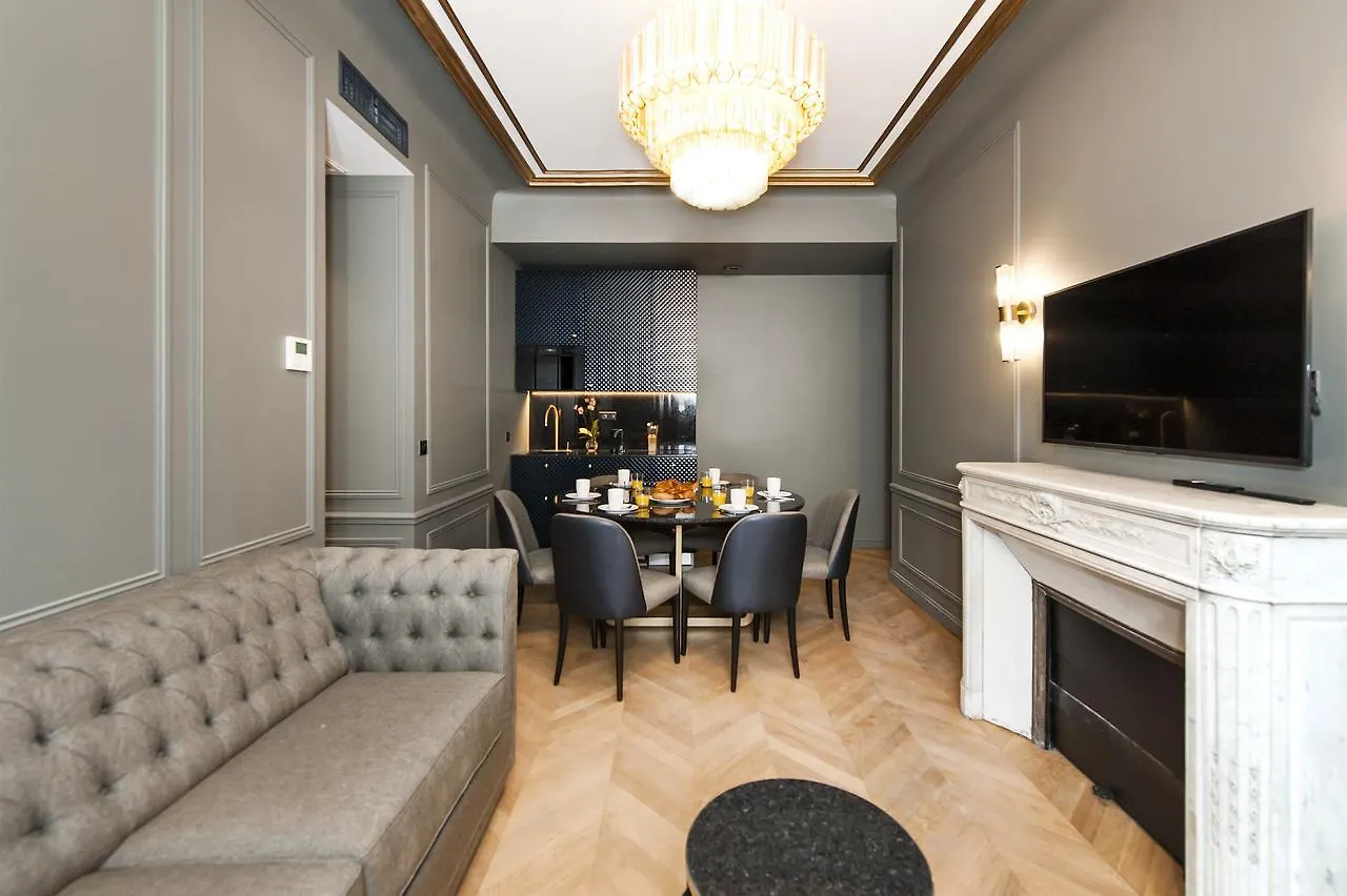 Champs Elysees - Lincoln Apartmán Paříž