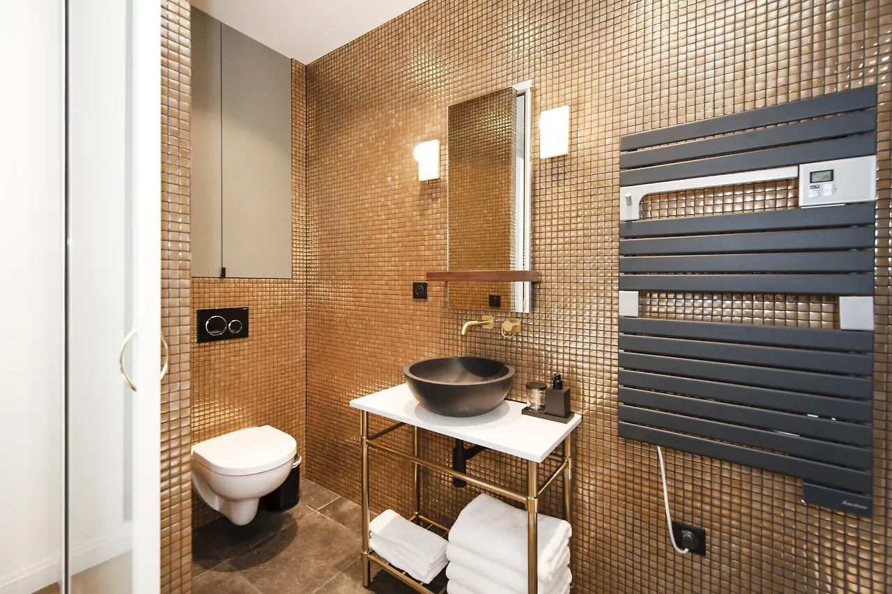 Champs Elysees - Lincoln Apartmán *